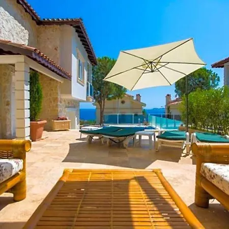 Sleeps 6 Pool Air Con Wifi 卡尔坎